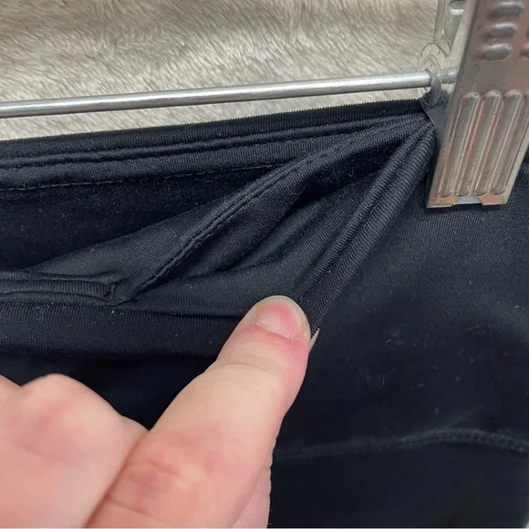 Yogalicious luxe women’s biker yoga shorts black size medium - Picture 3 of 4